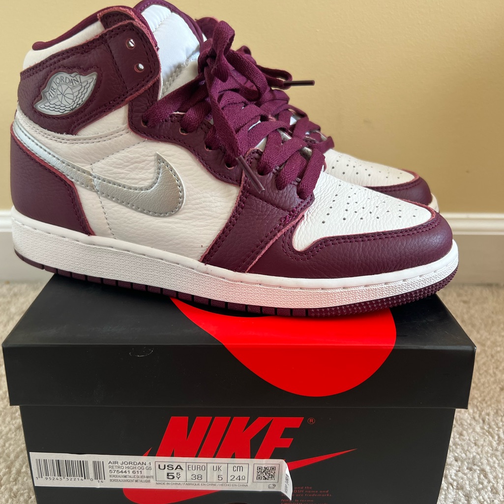 Nike Air Jordan 1 Retro High Og Gs Bordeaux White Shoes (575441 611) Sz 5.5y New